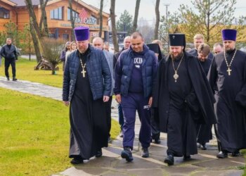 В серпуховской деревне состоялось торжественное открытие воскресной школы при храме «Умягчение злых сердец»