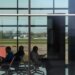 Борт AZAL выкатился за пределы ВПП в Пулково, инцидент сняли на видео