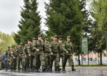 Жителям Подмосковья напомнили о работе центра отбора на военную службу по контракту