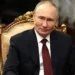 Штурмовавший Капитолий американец в шапке с рогами Ченсли передал Путину привет